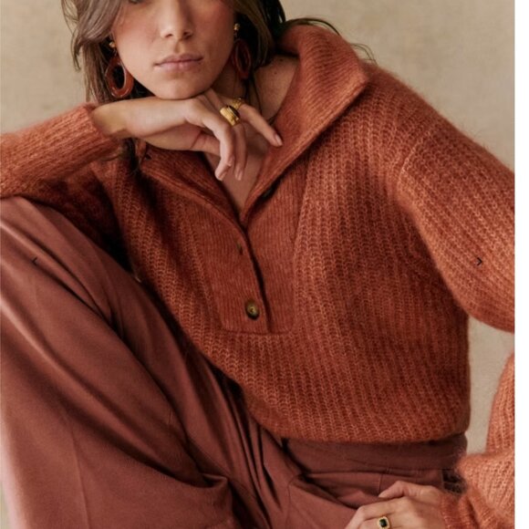 Sezane Rust Sweater - Picture 2 of 9